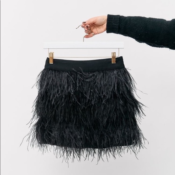 Michael Kors Dresses & Skirts - Michael kors feather skirt